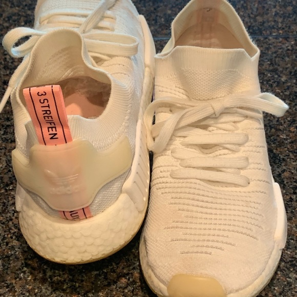 Adidas Tennis Shoes - Picture 3 of 7